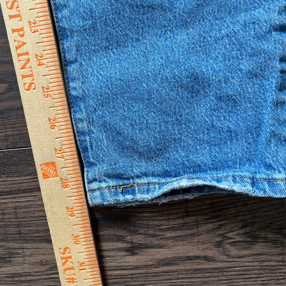 Levi's 501 Jeans Men's 29x30 Blue Denim Straight Leg Button Fly Cotton - Picture 6 of 7